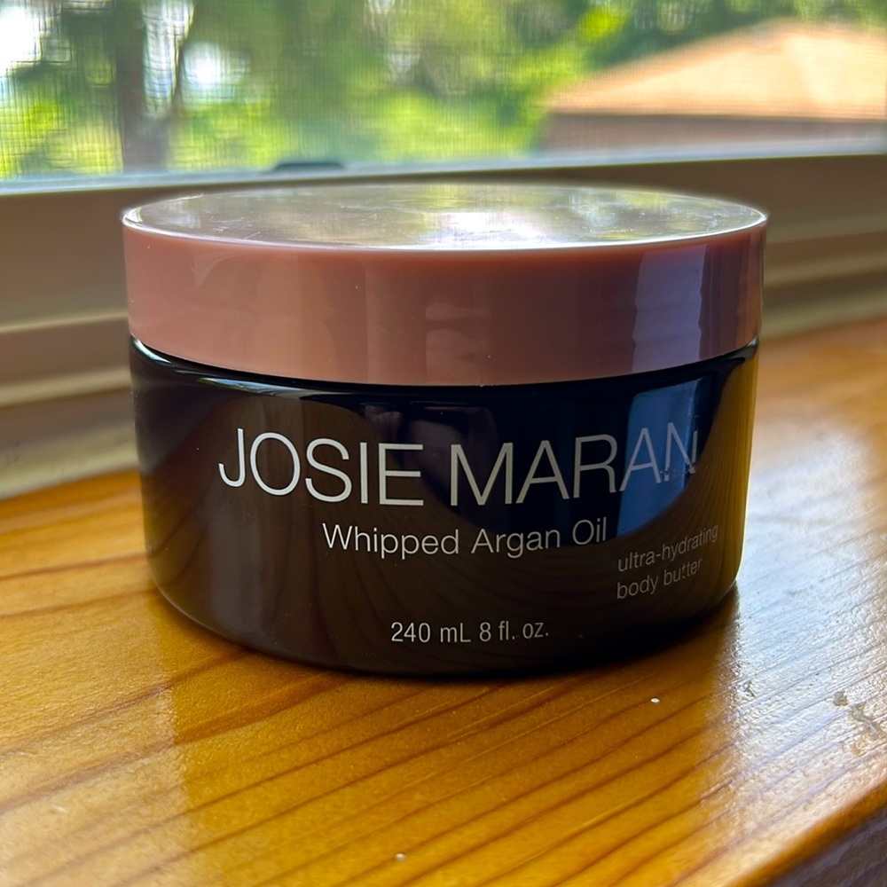 Josie Maran moisturizer